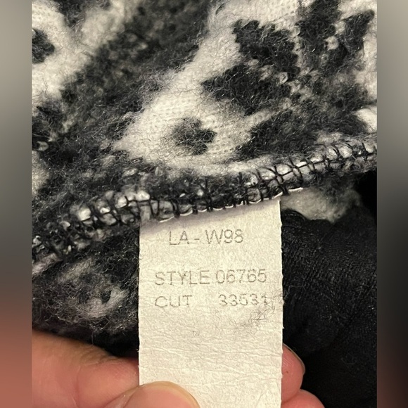 Vintage Helly Hansen Black & White Snowflake Fleece W/zip Closure Jacket Sz S - Picture 9 of 10